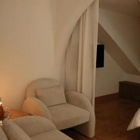 Merlini W Sercu Starego Miasta, Grodzka 19 Apartahotel Lublin