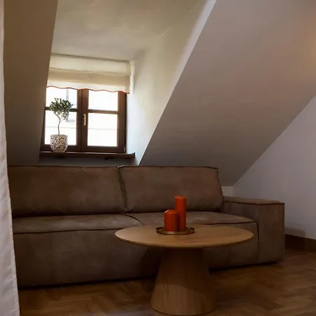 Merlini W Sercu Starego Miasta, Grodzka 19 Aparthotel 3*