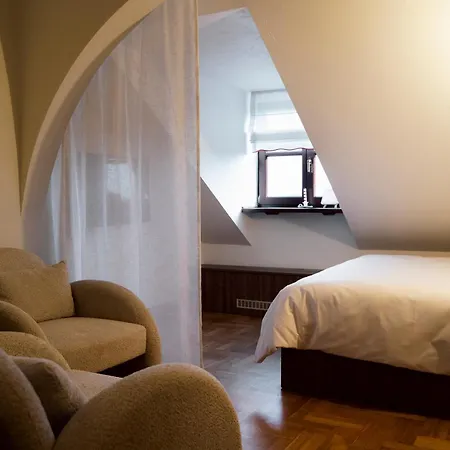 Merlini W Sercu Starego Miasta, Grodzka 19 Lublino