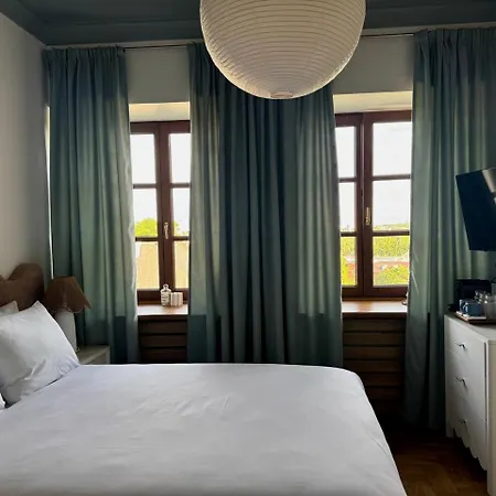 Merlini Aparthotel *