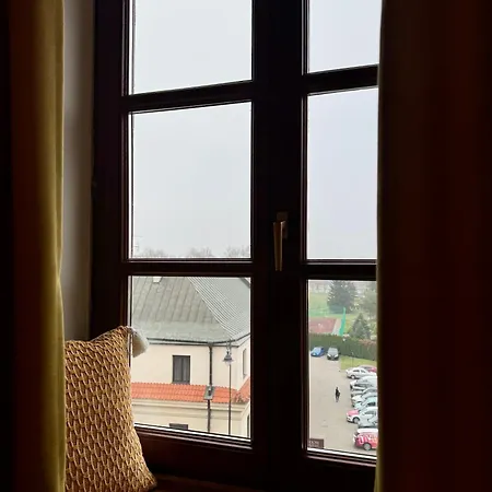 Merlini W Sercu Starego Miasta, Grodzka 19 3*