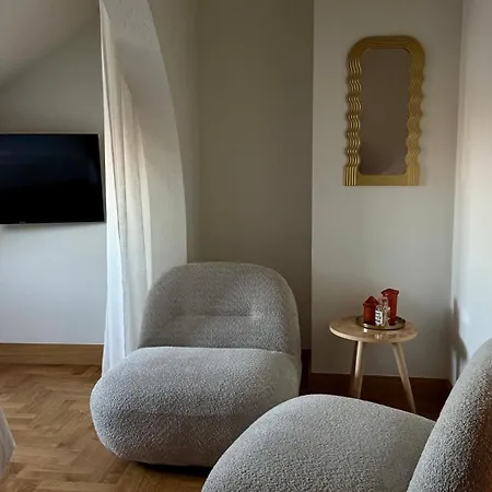 Merlini W Sercu Starego Miasta, Grodzka 19 Lublino