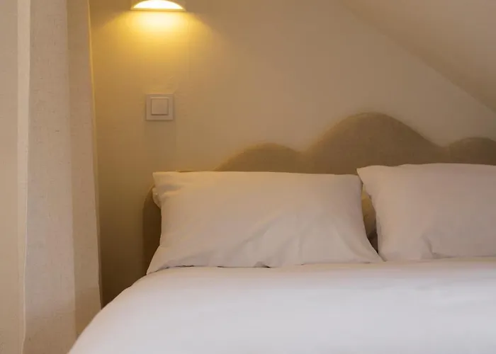 Merlini W Sercu Starego Miasta, Grodzka 19 3*