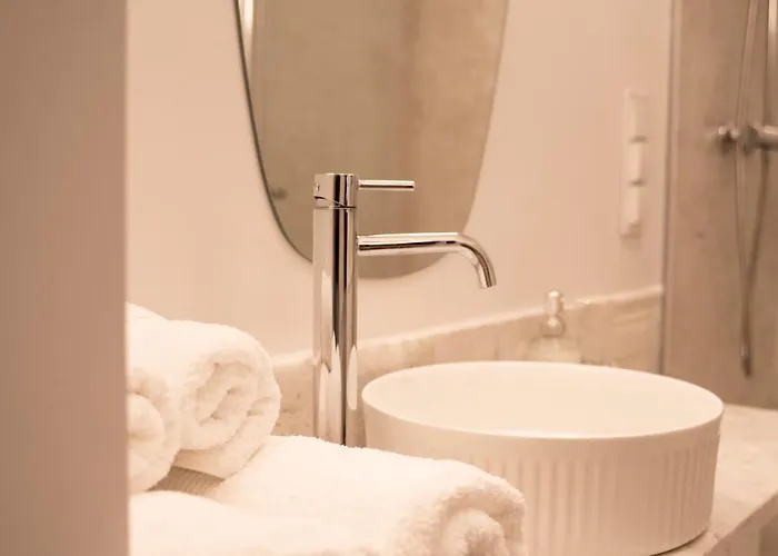 Merlini W Sercu Starego Miasta, Grodzka 19 3*