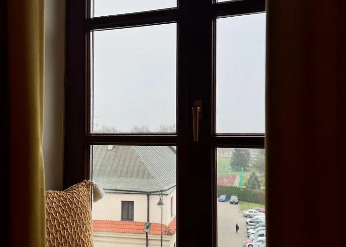 Merlini W Sercu Starego Miasta, Grodzka 19 3*